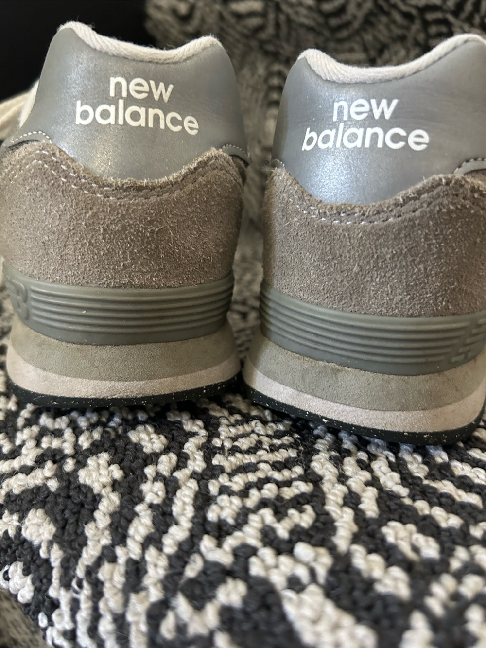 New Balance Classic 574 Sneakers - Picture 4 of 11